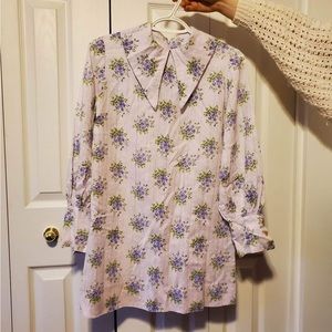 Vintage women’s blouse, size small